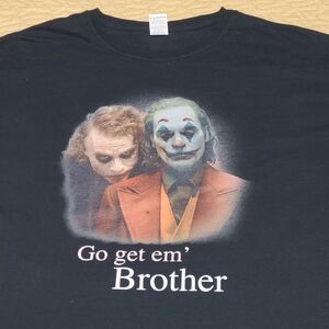 Joker Guardian Angel Batman Series T shirt size L.